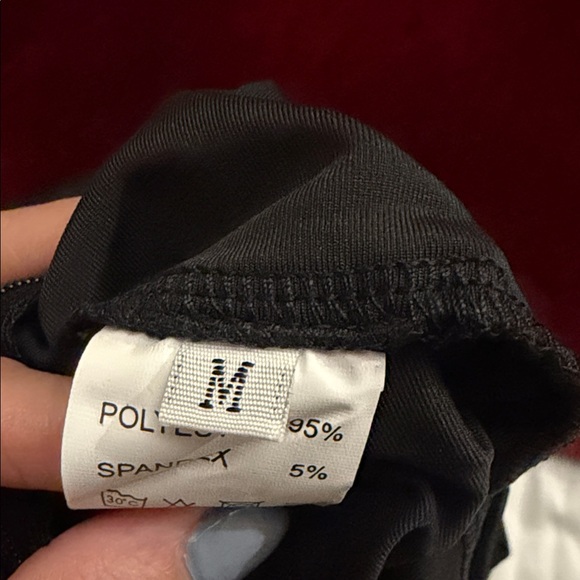 KL Alien Black Short-Sleeve Women's Jumpsuit Romper - Picture 3 of 3